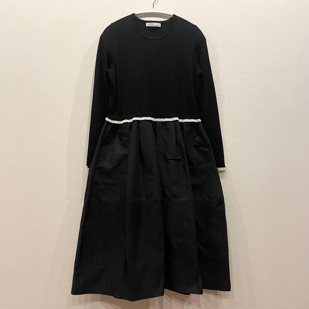 極美品　ジョリーミニョン　袖口パールメモリータフタドッキングワンピース　ブラック