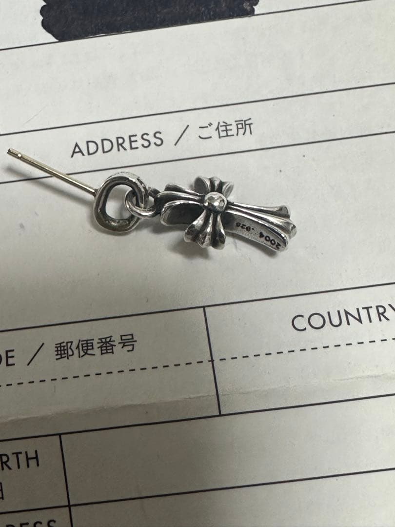 CHクロスベビーファットドロップイヤリング