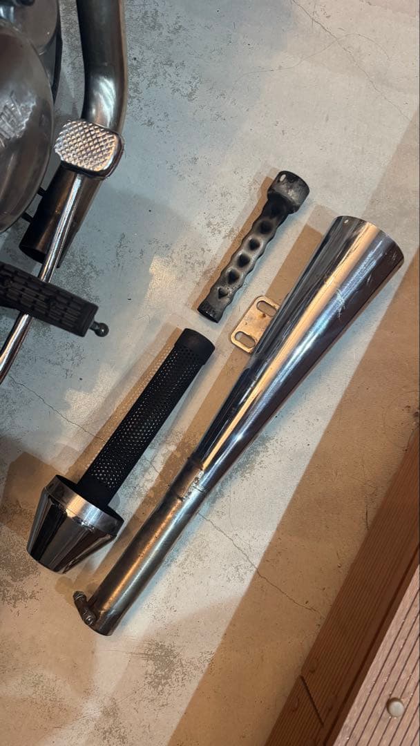 希少 ブラットスタイル スリップオン SR400用 ブラケット付き 送料込