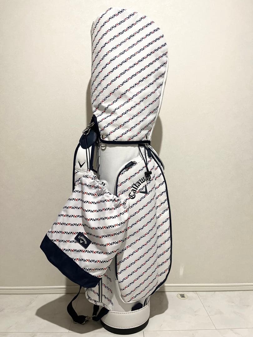 【美品】キャロウェイ ゴルフ キャディバッグ V字グラフィック柄 巾着ポーチ付き