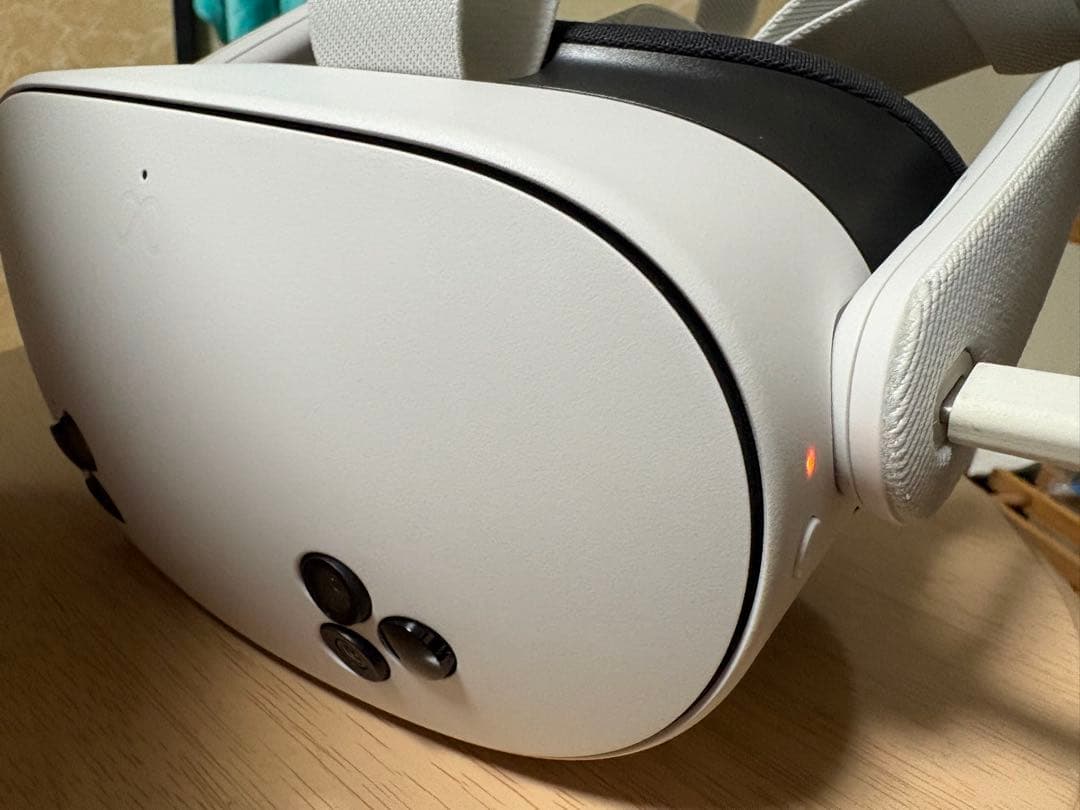 ほぼ未使用　 Quest 3S 128GB VRヘッドセット　保証書あり