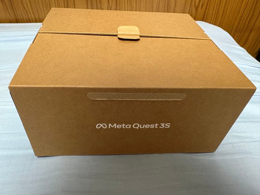 ほぼ未使用　 Quest 3S 128GB VRヘッドセット　保証書あり