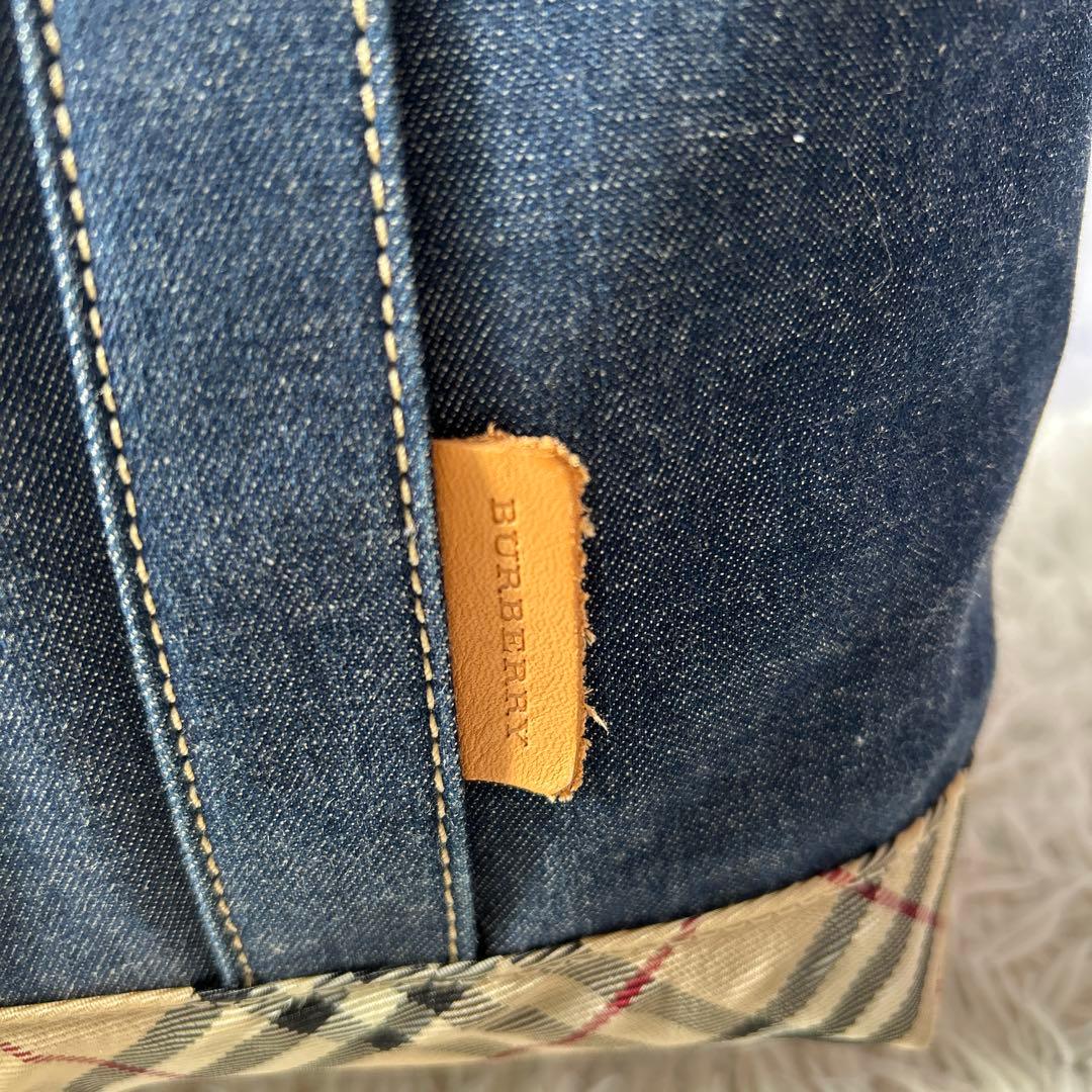 【バーバリーロンドン】　デニムトートバッグ　インディゴ　ノバチェック