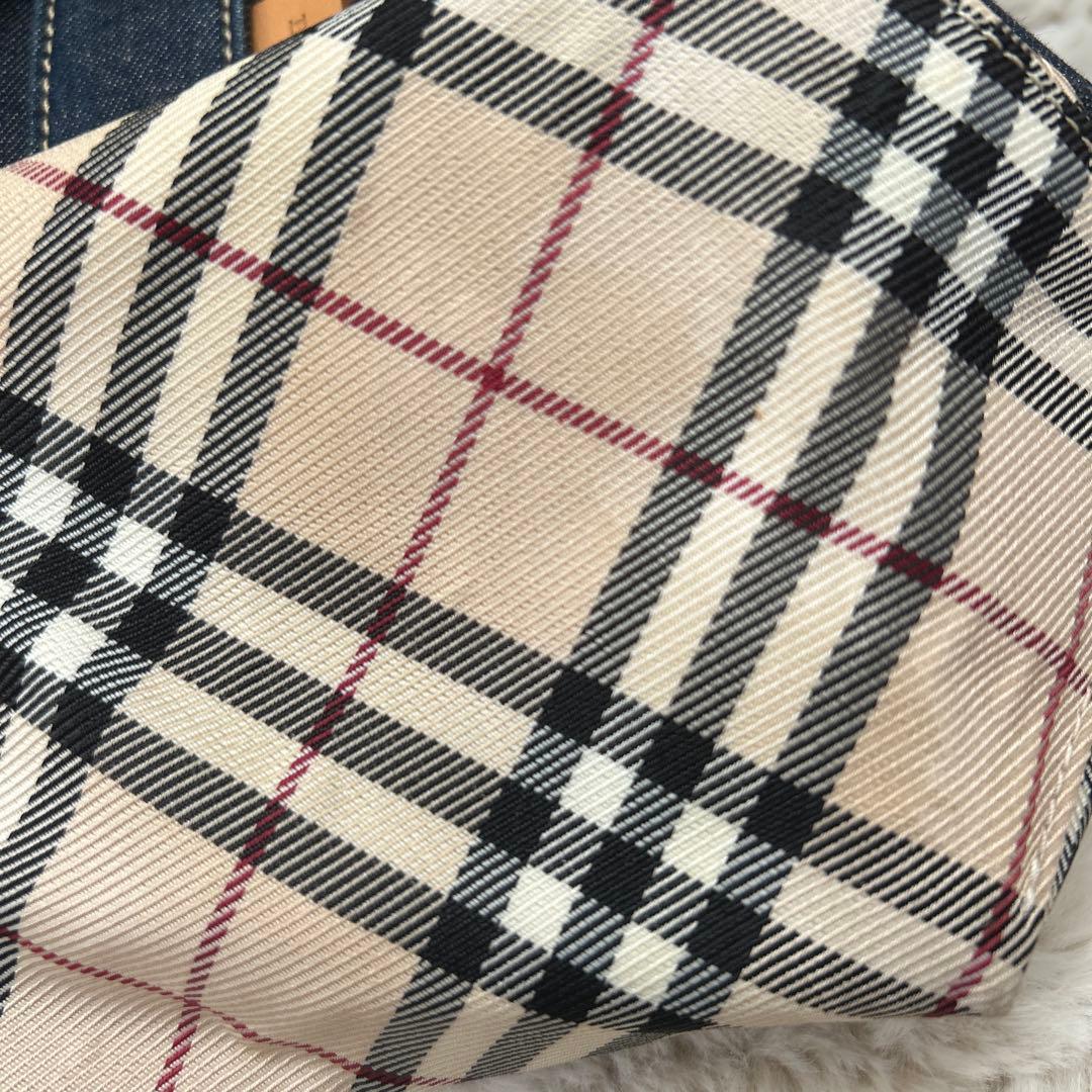 【バーバリーロンドン】　デニムトートバッグ　インディゴ　ノバチェック