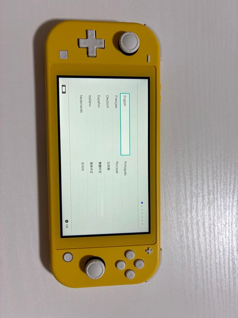 Nintendo Switch Lite イエロー 箱あり