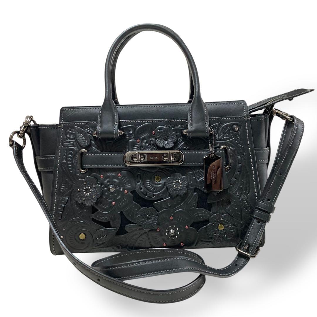 【外観美品】コーチ スワッガー ティーローズ 2wayショルダーバッグ フラワー