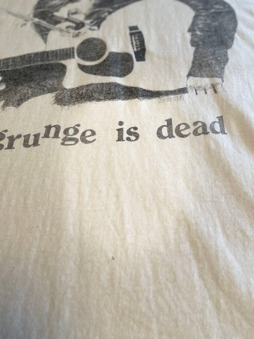 NIRVANA GRUNGE IS DEAD 限定版セット