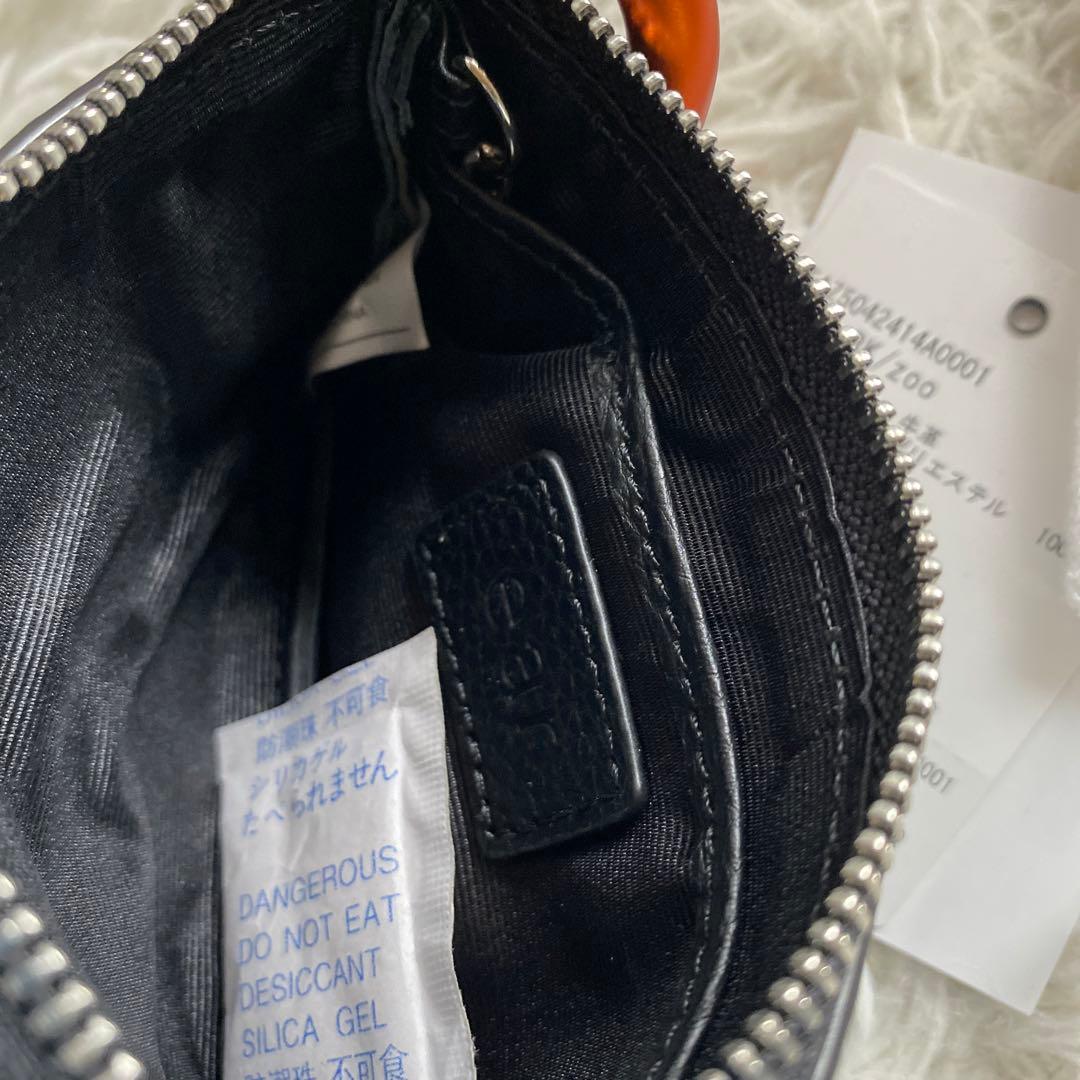 新品【PEZ(ペッツ) ×ear】《牛革》カラビナ付きパス＆キーケース