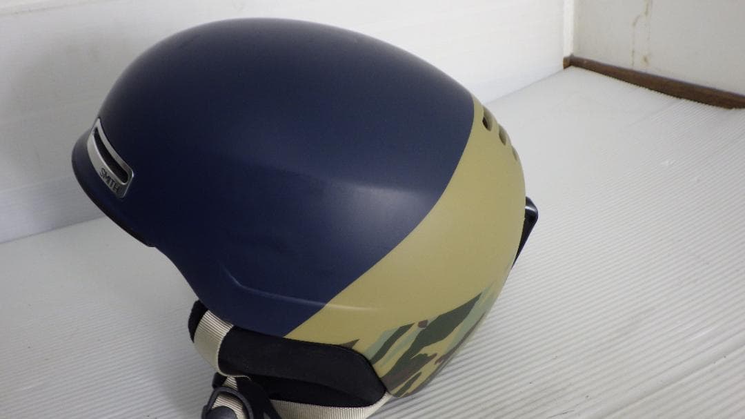 い*う様 694/SMITH MAZE　スノーボード ヘルメット ネイビー/迷彩