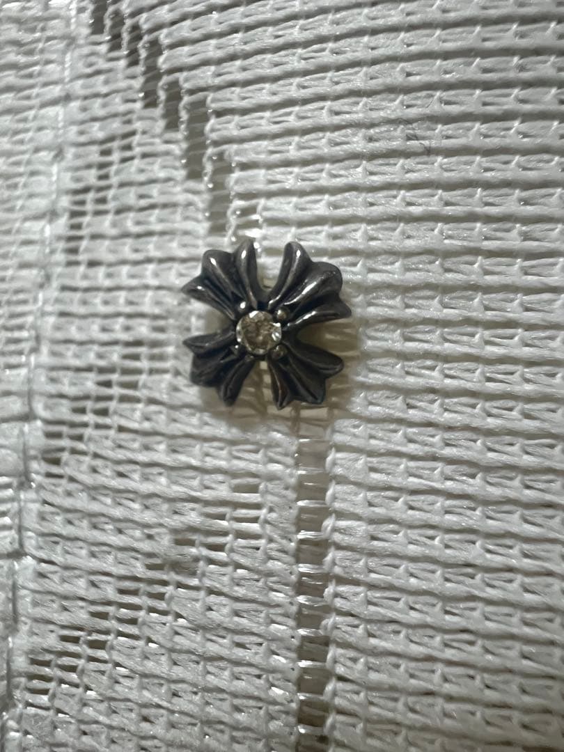 みかんCHROME HEARTS クロスダイヤ　ピアス片耳