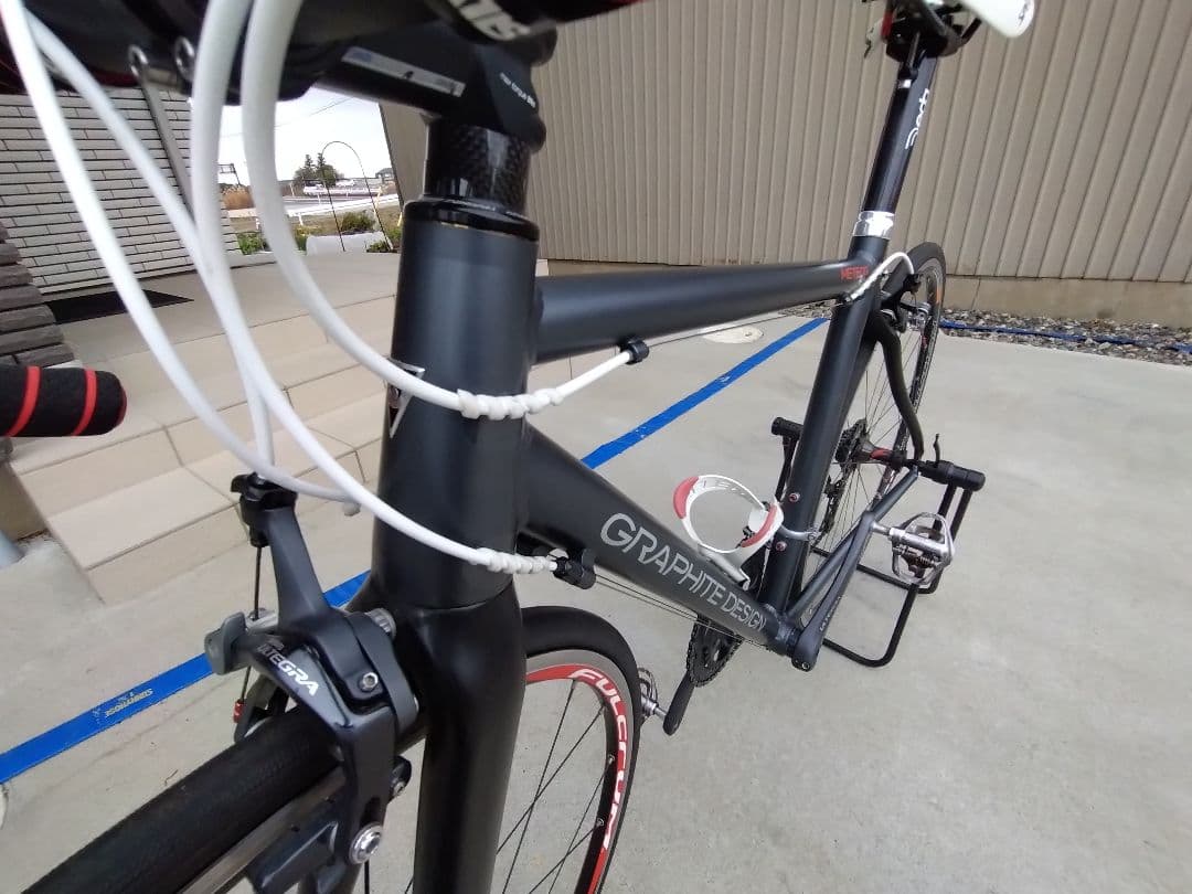 GRAPHITE DESIGN METEOR HYBRID ロードバイク