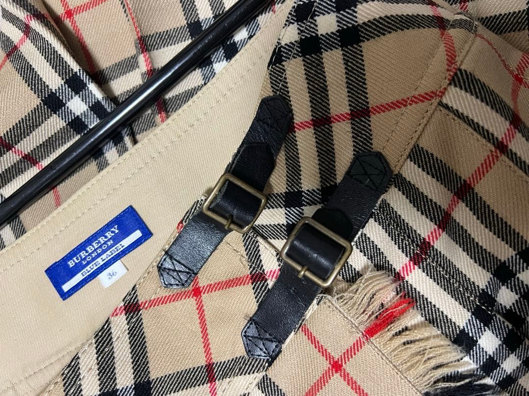 美品　バーバリー　ノバチェック　巻スカート