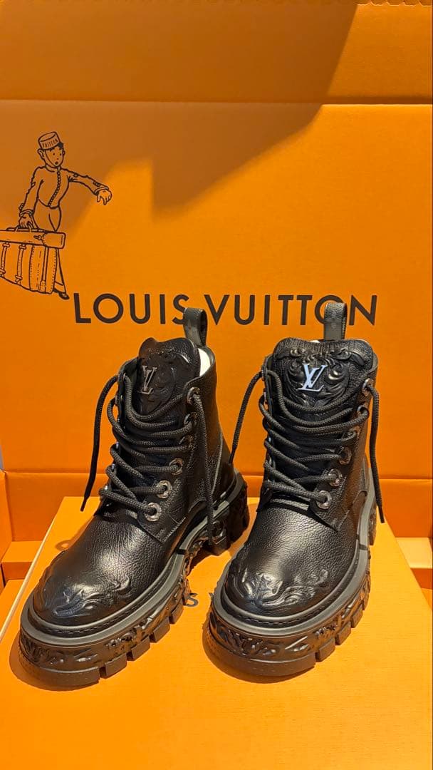 極美品LOUISVUITTON23ssバロックラインDI12121AB8NG