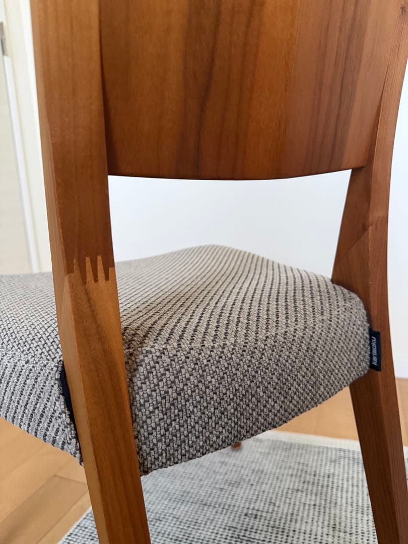 【カリモク家具】　ダイニングチェア④