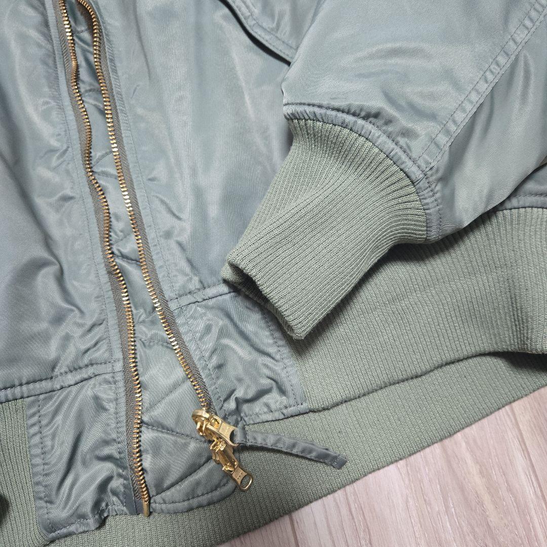 KHA:KI　カーキリバーシブル MA-1