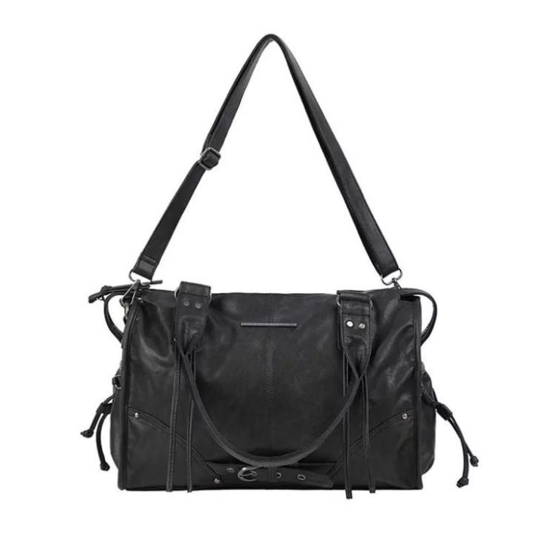 fancy club ファンシークラブ　ショルダーバッグ　ブラック　黒