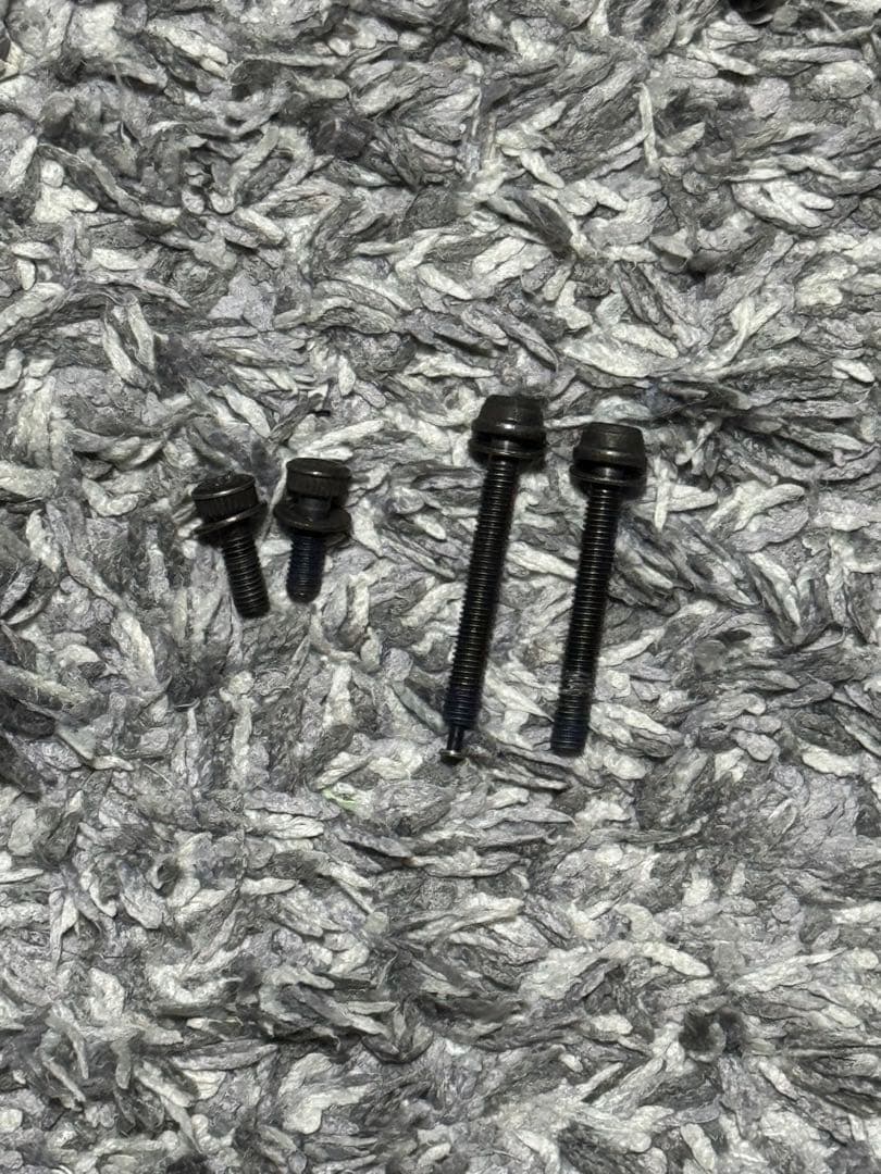 SHIMANO 105 R7020 油圧式STI R7070ブレーキキャリパー