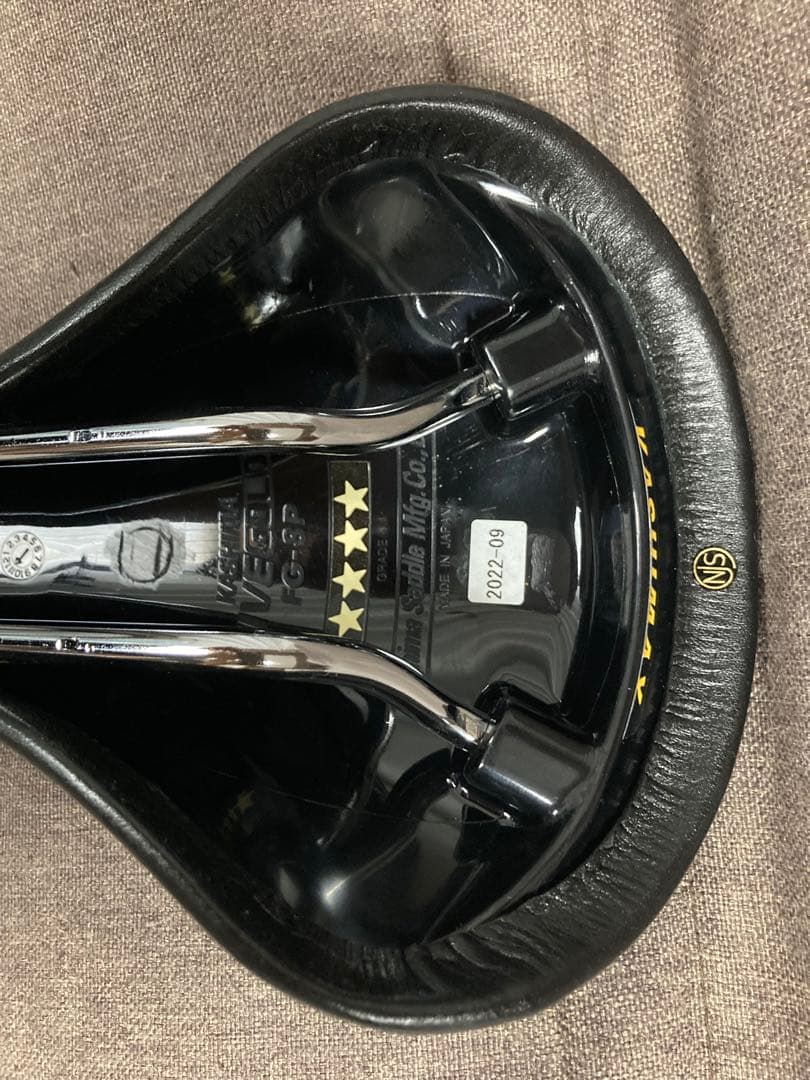 KASHIMAX サドル　FIVEGOLD 8 競輪　ピスト　NJS