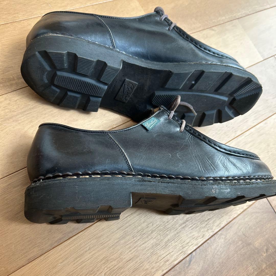 モカシン・デッキシューズ 黒と毛皮のコンビネーション　サイズ42