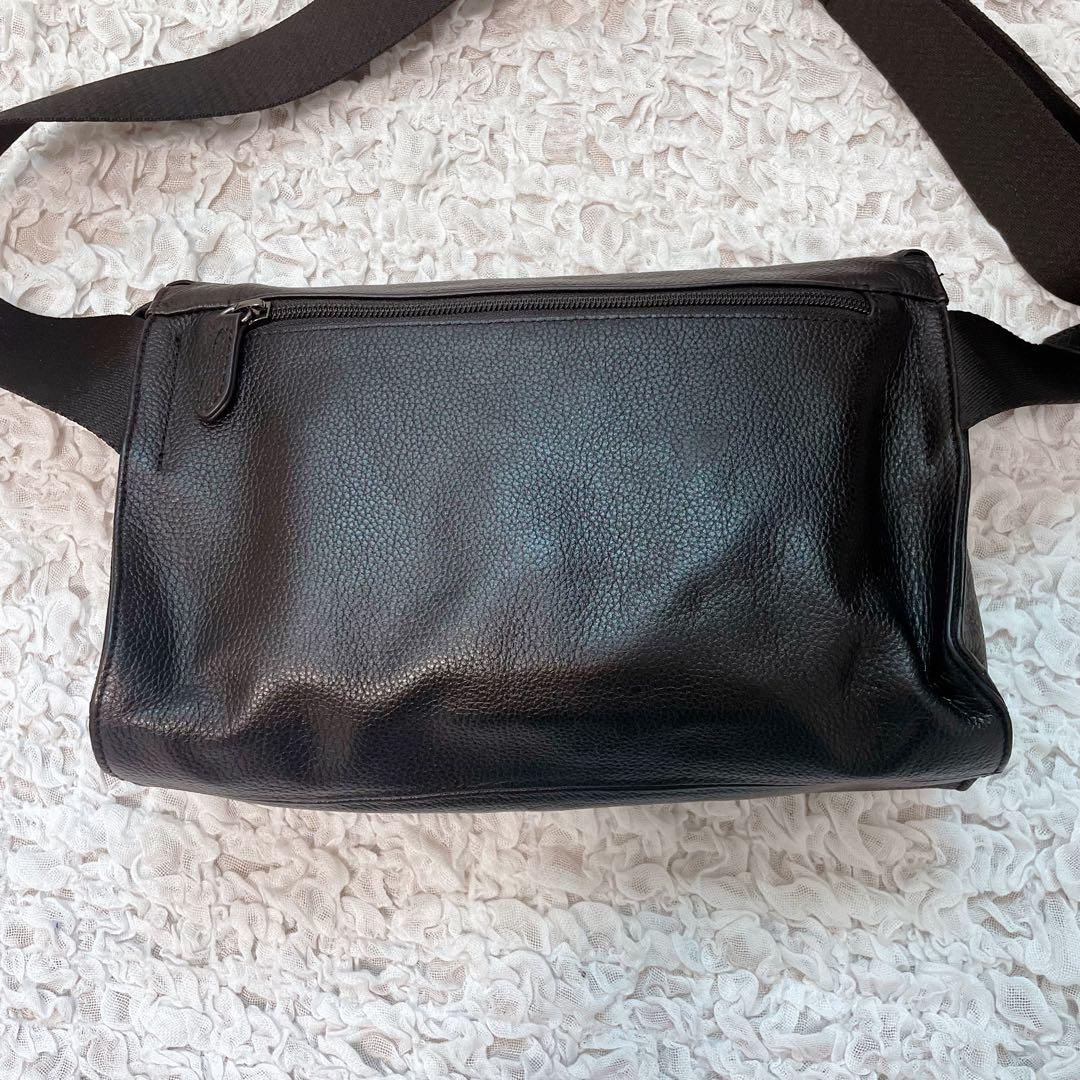 美品✨イアパピヨネ　柄ワイドテープショルダーバッグ　黒 本革　ステッチ　男女