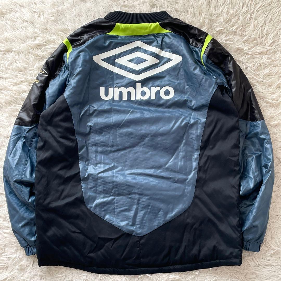美品 UMBRO 中綿 ナイロン セットアップ ゴールド ロゴ刺繍 ドローコード
