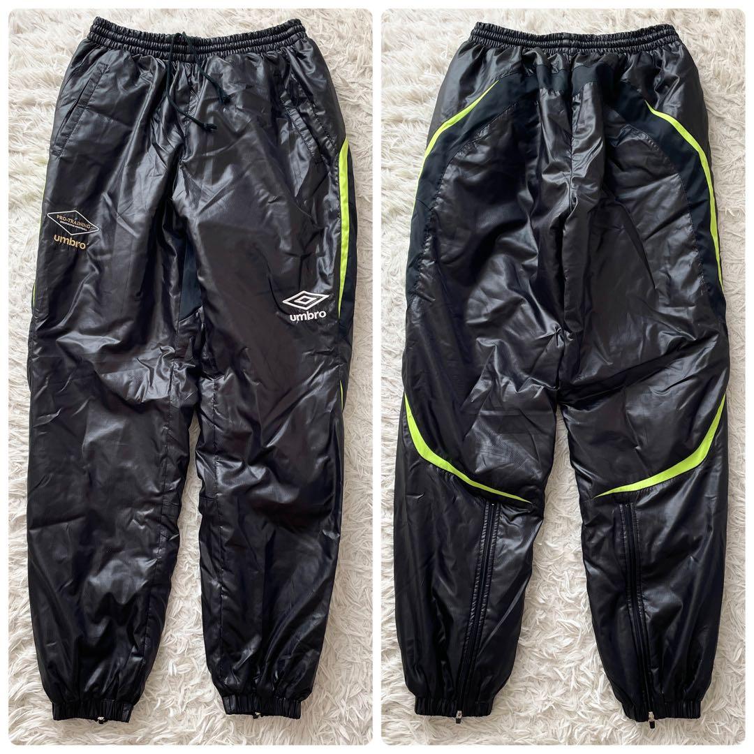 美品 UMBRO 中綿 ナイロン セットアップ ゴールド ロゴ刺繍 ドローコード