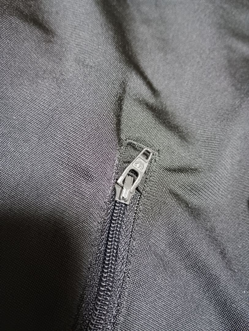 adidas ブラック ファイヤーバード 美品 DV1530 L