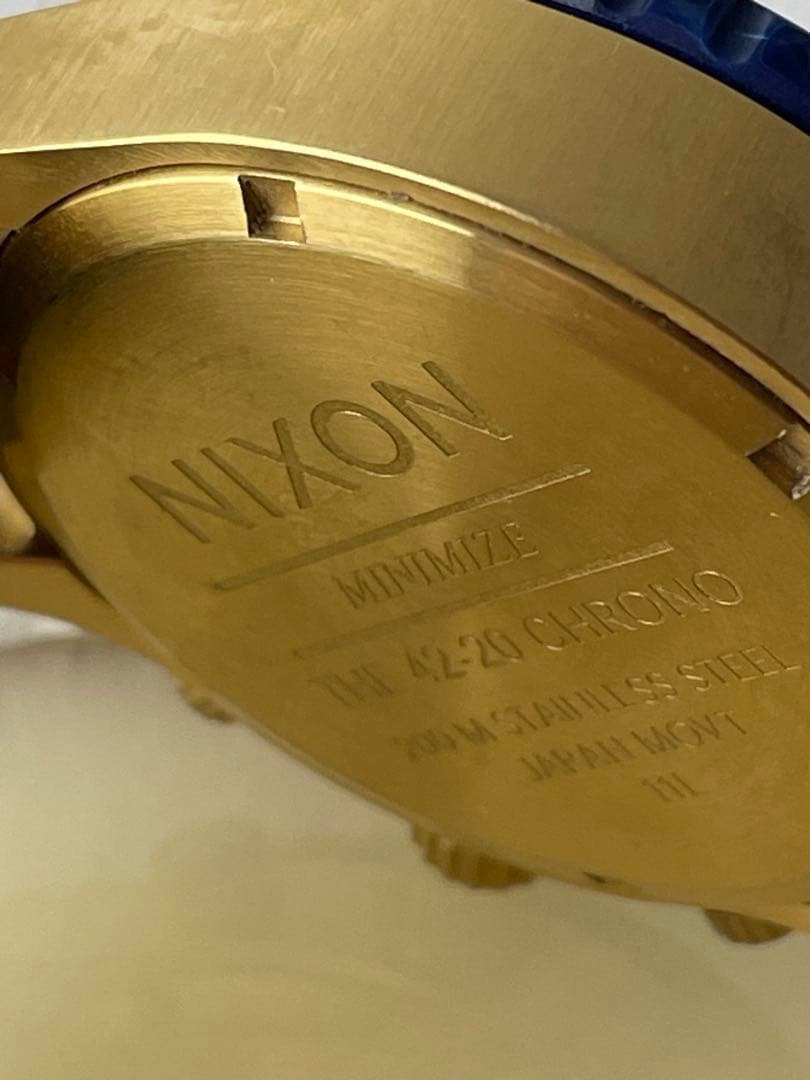 SMILE.TH です。Nixon クロノグラフ 時計 電池交換すみ