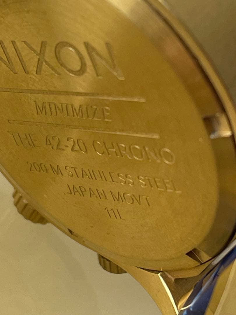 SMILE.TH です。Nixon クロノグラフ 時計 電池交換すみ