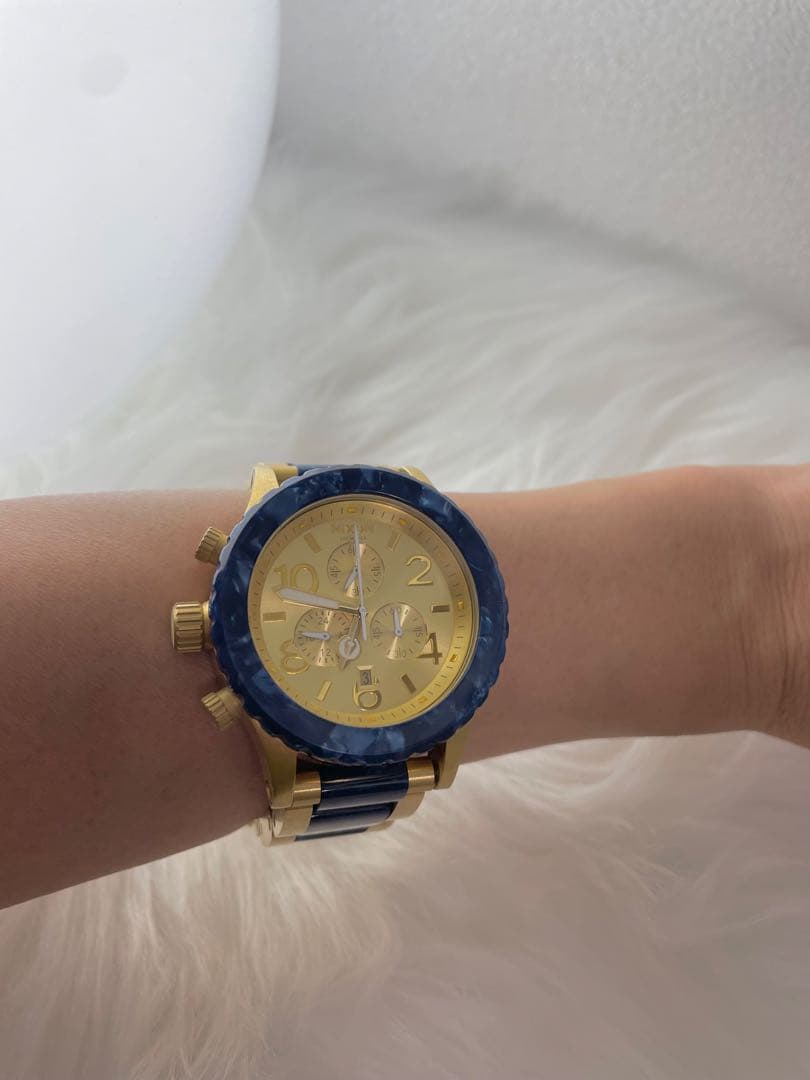 SMILE.TH です。Nixon クロノグラフ 時計 電池交換すみ