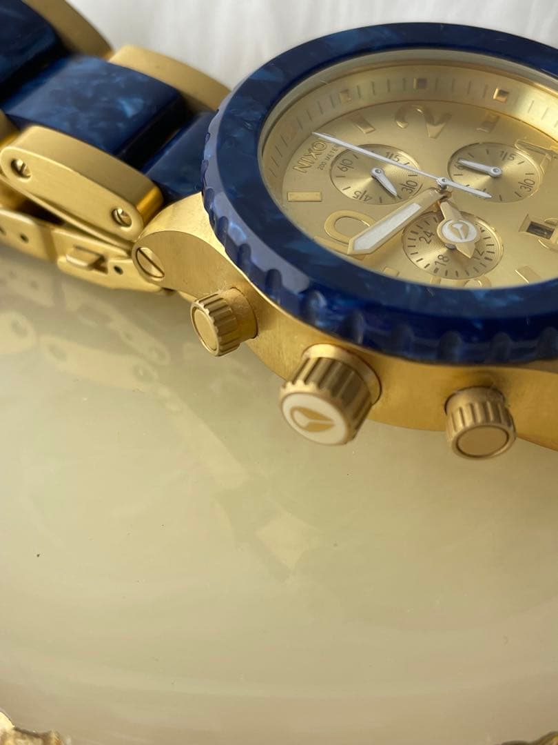 SMILE.TH です。Nixon クロノグラフ 時計 電池交換すみ