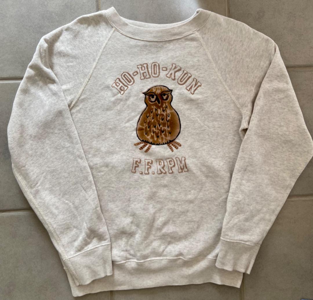 45R ホーホーくんプリントの908スウェット（トップ）