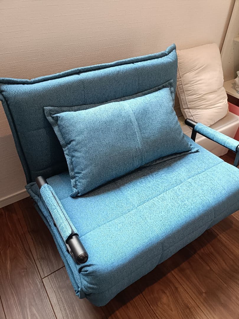 ダークブルー ソファベッド 付属クッション付き
