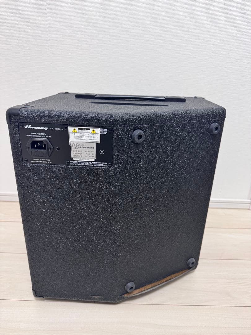 【送料込】Ampeg アンペグ BA-108 V2 ベースアンプ 20W