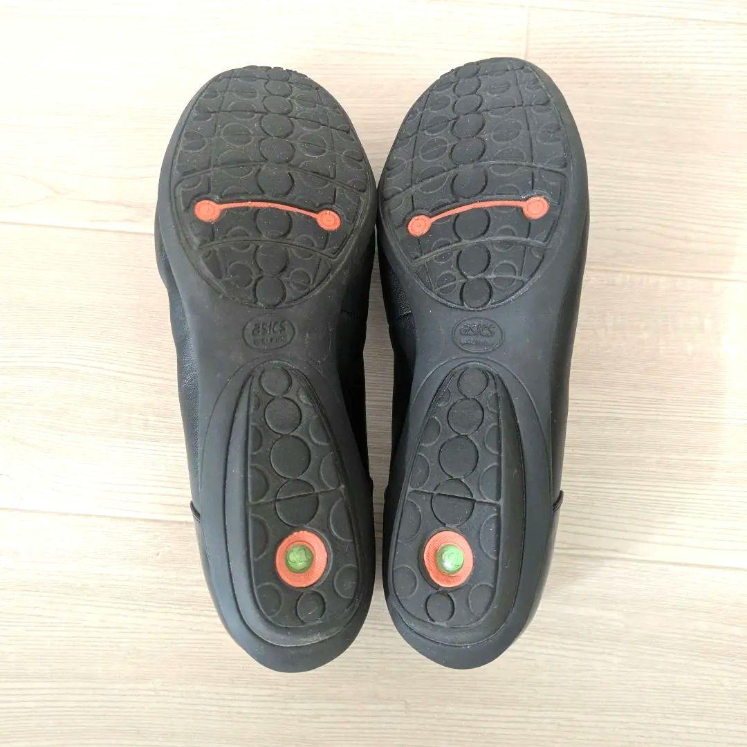 美品✨ペダラ エナメル フラットシューズ 24.0 2E リボン ブラック