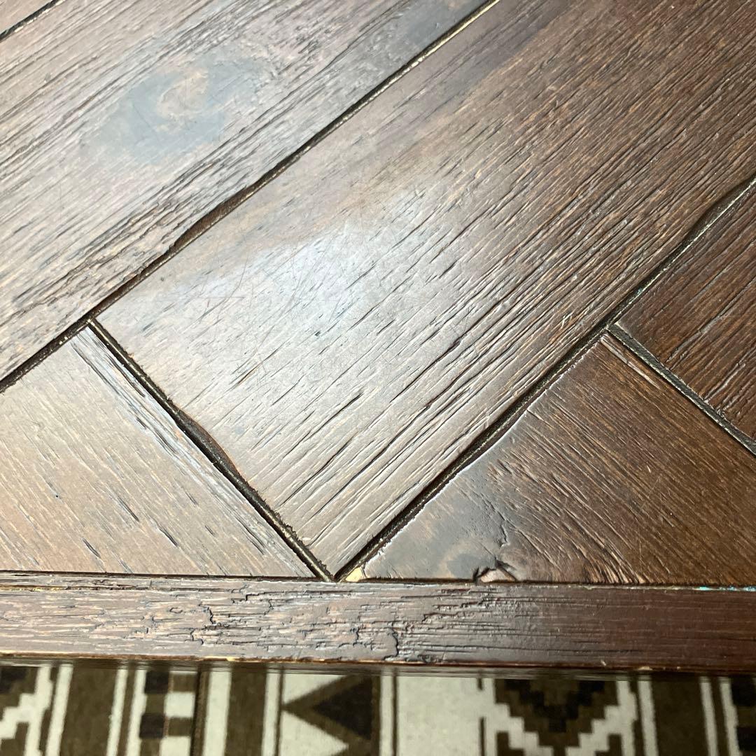 ヘリンボーンデザインセンターテーブル