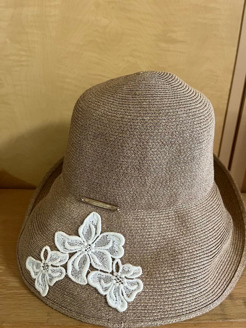 アシーナニューヨーク　麦わら帽子　アマンダ