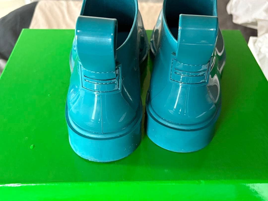 ボッテガヴェネタ　ラバーブーツ　ターコイズ