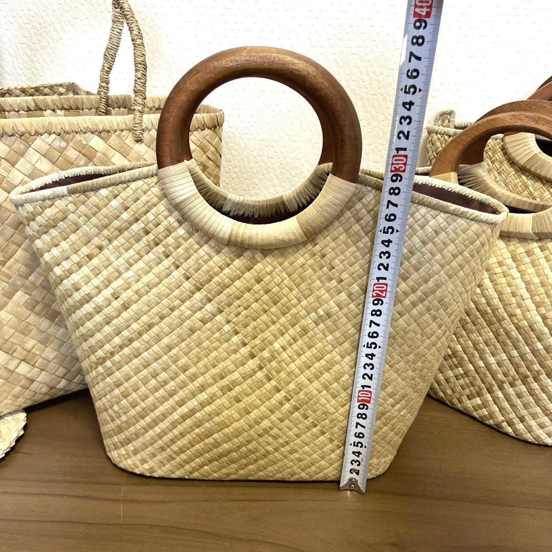新品ハワイから到着したて　ラウハラバッグ　人気ウッドサークル持ち手ラウハラトート