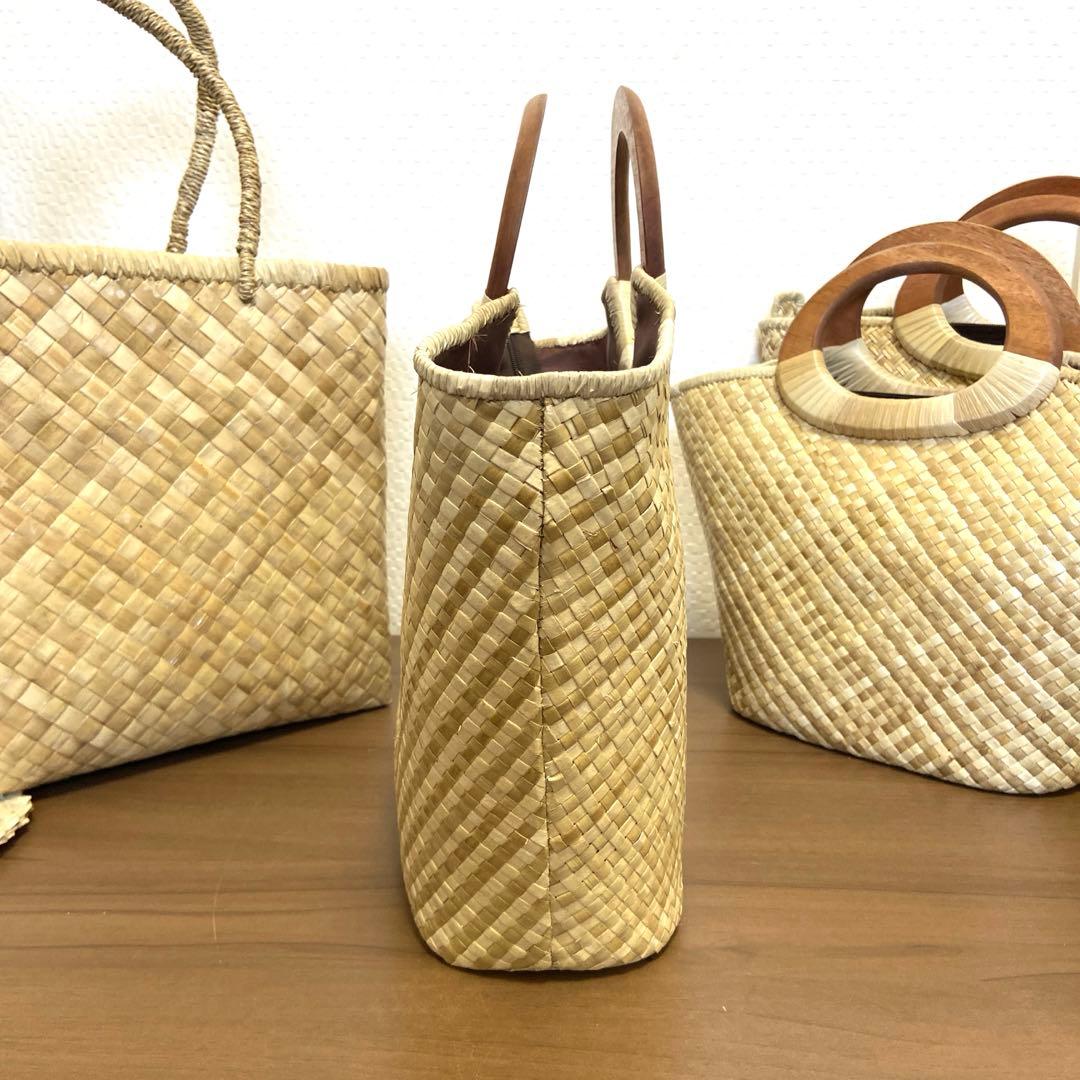 新品ハワイから到着したて　ラウハラバッグ　人気ウッドサークル持ち手ラウハラトート