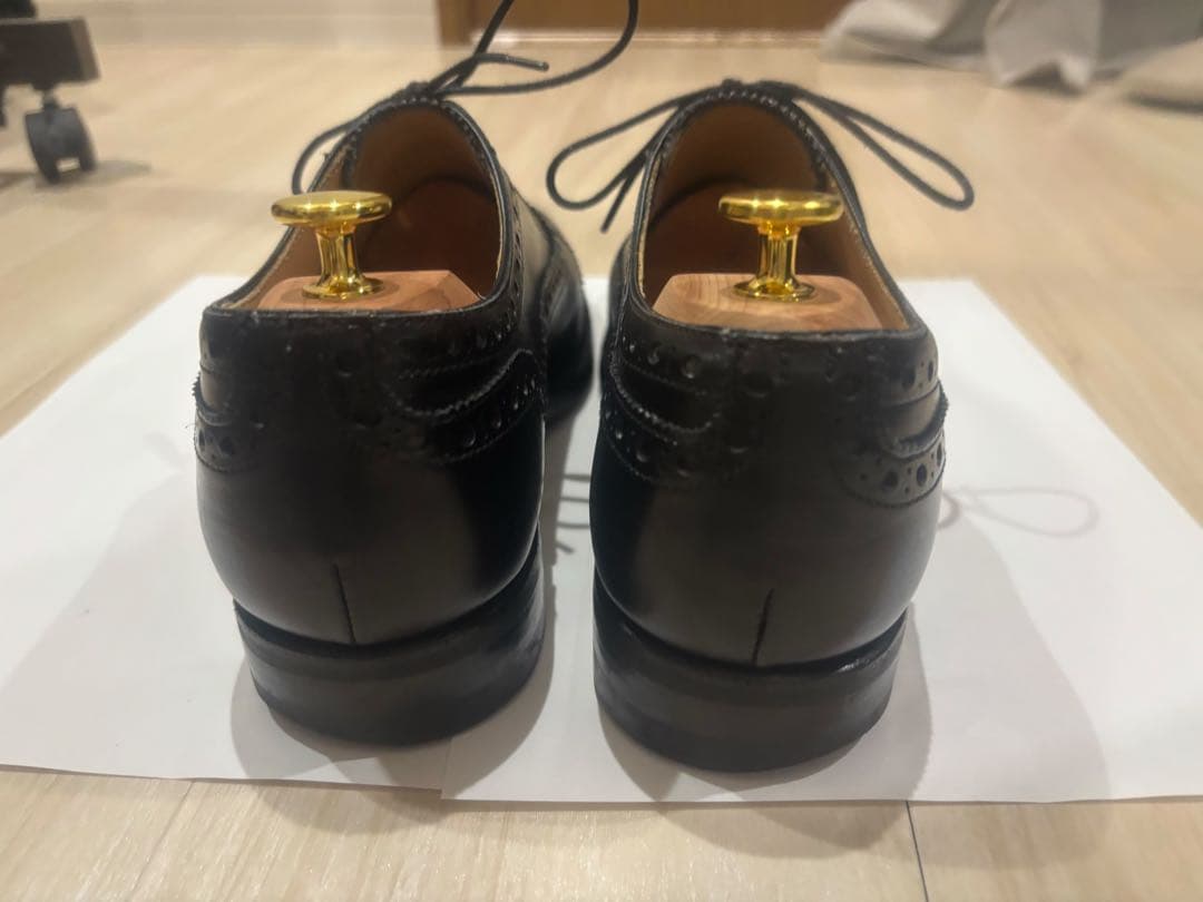 Berwickセミブローグ 黒 UK7 26cm