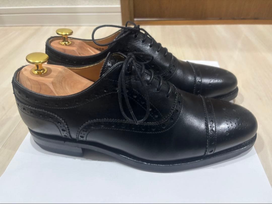 Berwickセミブローグ 黒 UK7 26cm