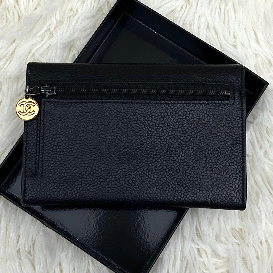 【美品】CHANEL ココマーク キャビアスキン 二つ折り財布 ブラック