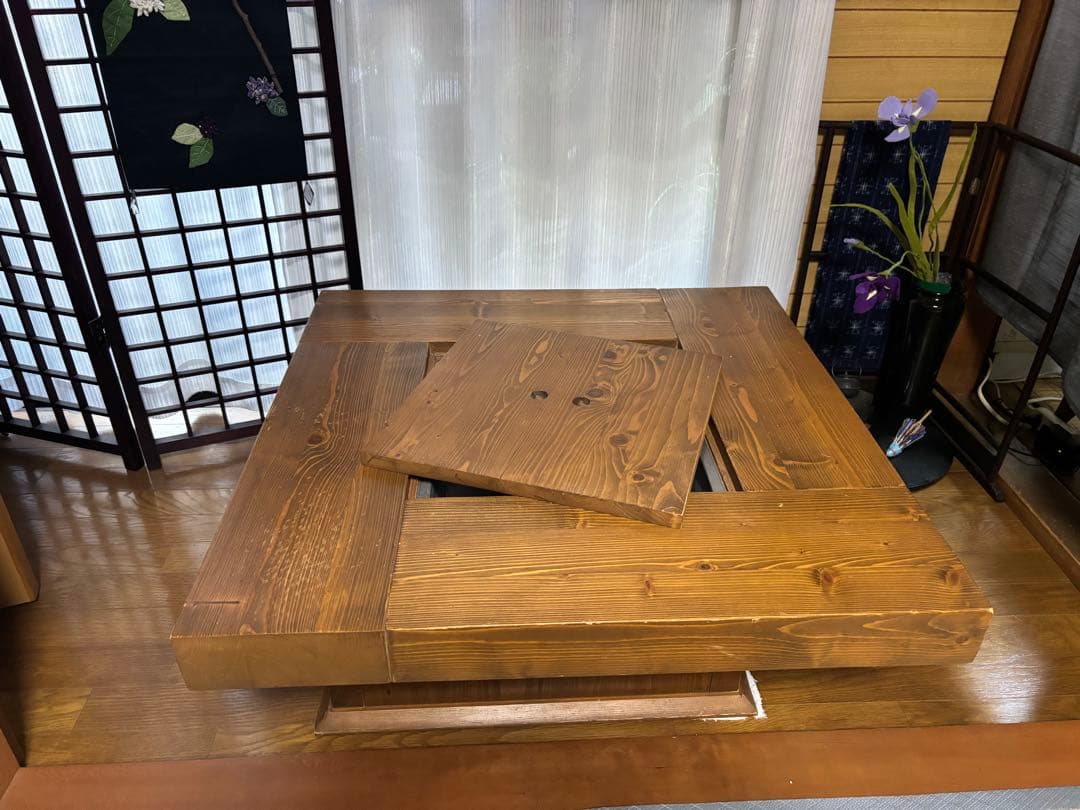 【shiho】囲炉裏テーブル 鉄瓶、五徳、夏用にガラスの蓋付き✨