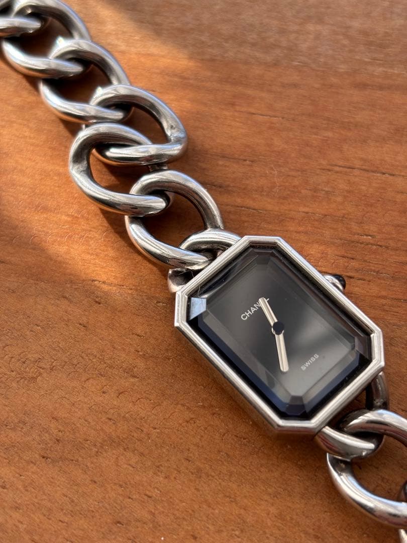 CHANEL プルミエール 腕時計 Mサイズ ブラック シルバー