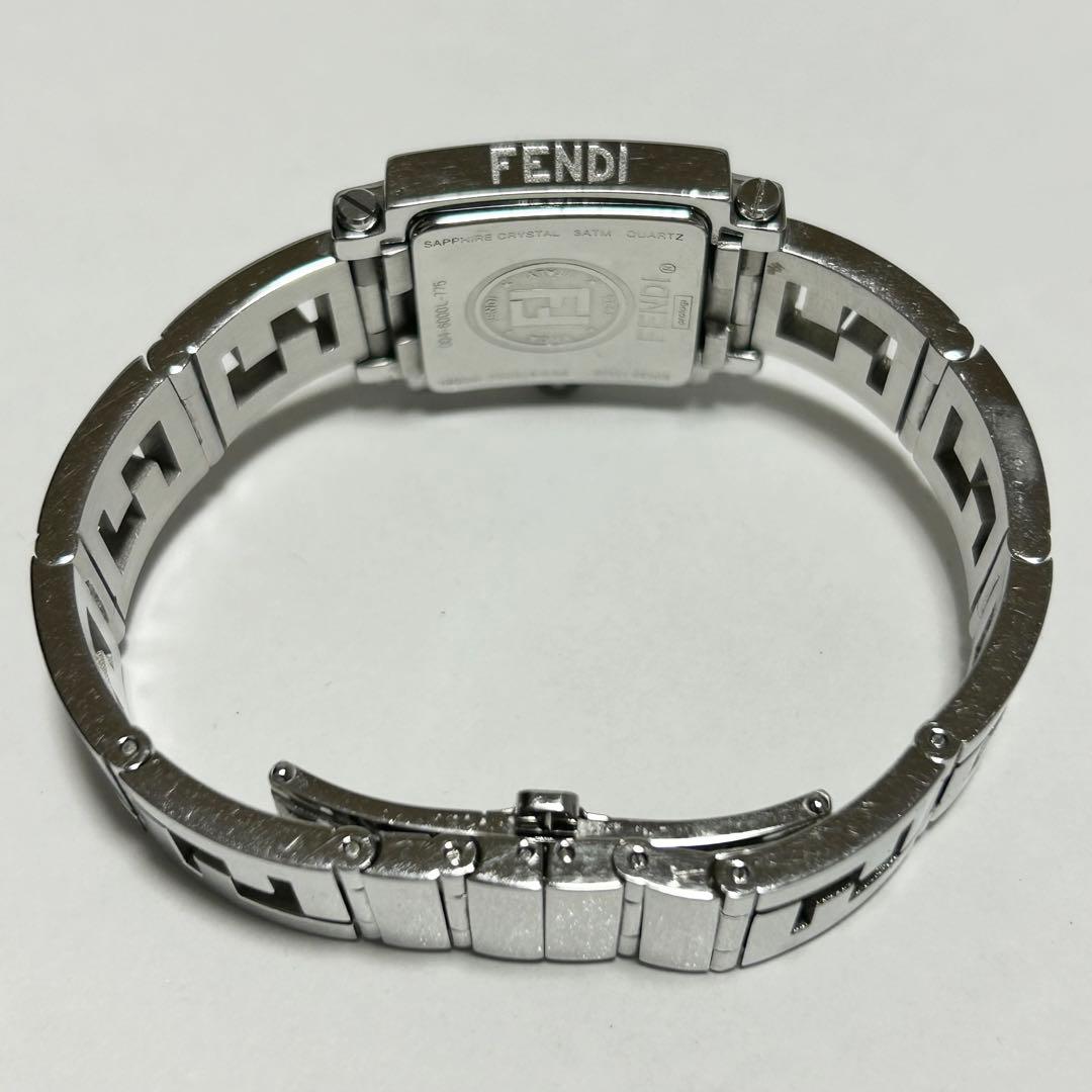 稼働/新品電池 FENDI フェンディ ズッカ クアドロ オロロジ 腕時計