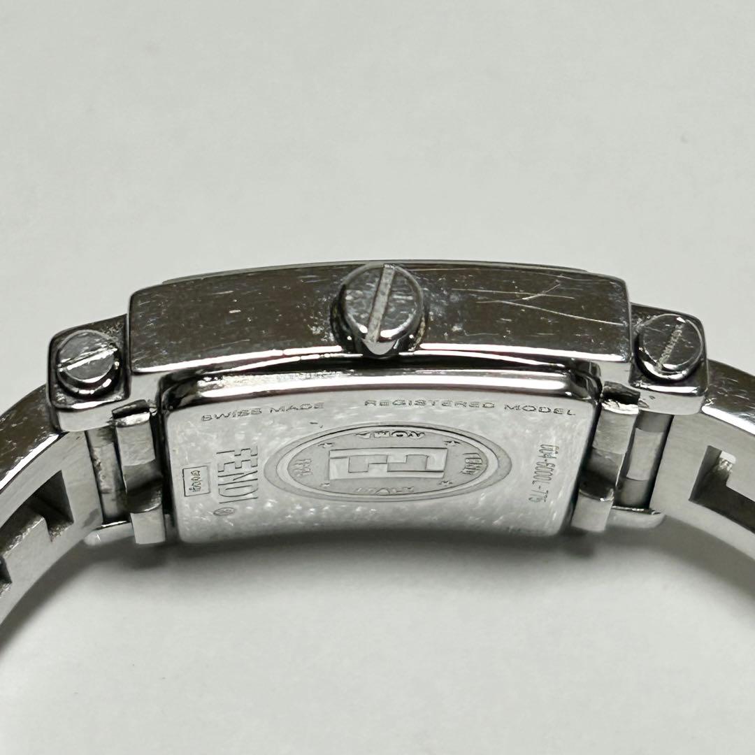 稼働/新品電池 FENDI フェンディ ズッカ クアドロ オロロジ 腕時計