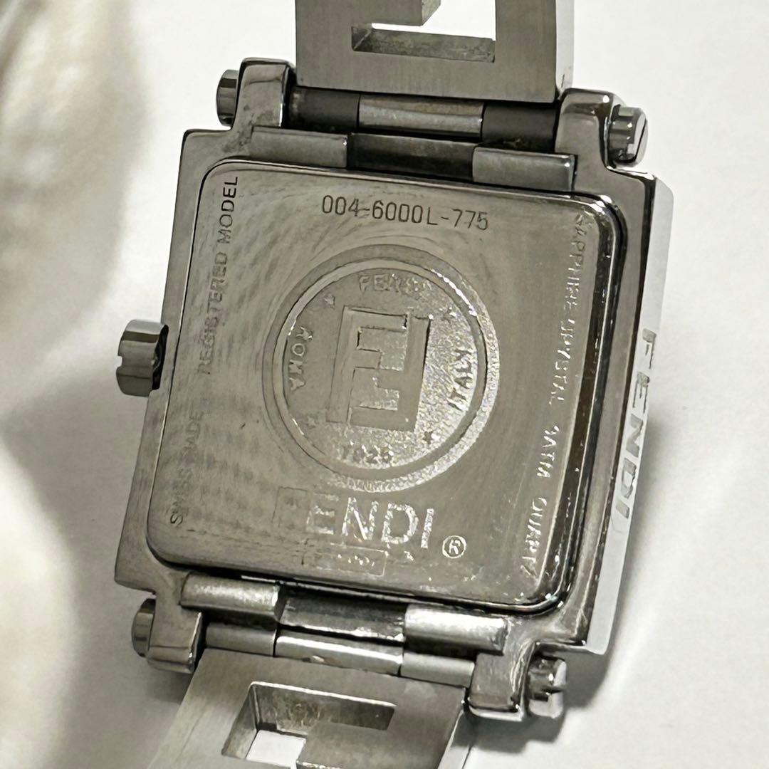稼働/新品電池 FENDI フェンディ ズッカ クアドロ オロロジ 腕時計