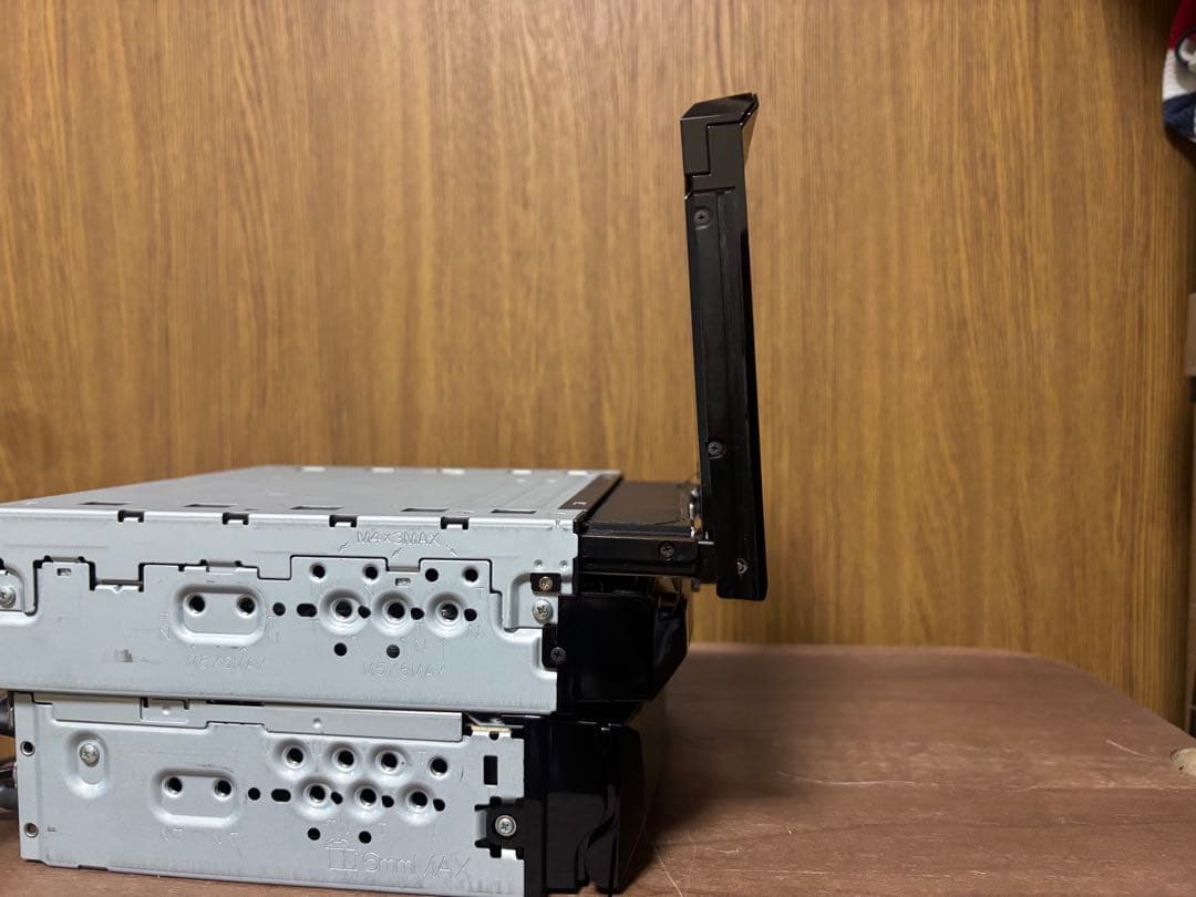 ト*ム様 ‼️格安特価品‼️カロッツェリア サイバーナビ AVIC-VH0009