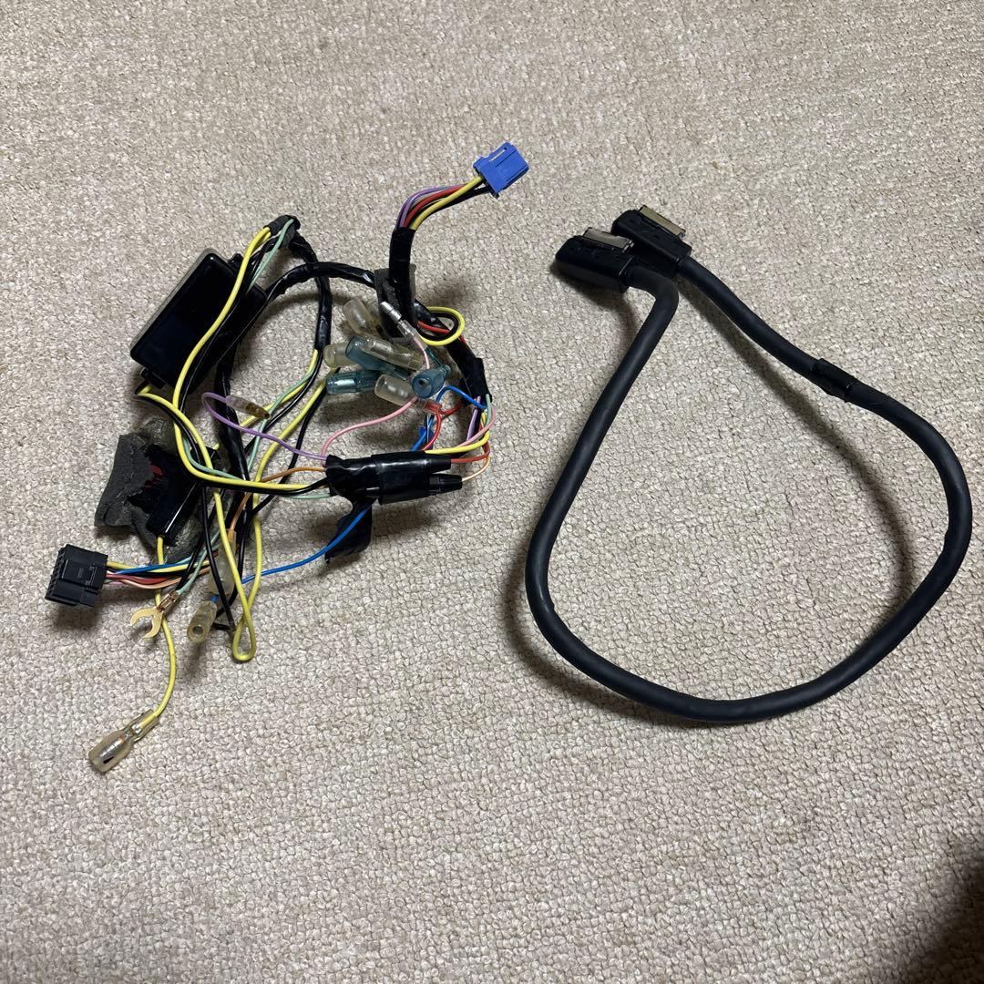 ト*ム様 ‼️格安特価品‼️カロッツェリア サイバーナビ AVIC-VH0009